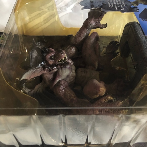 2002 Stan Winston Creatures Extreme Gargoyles LUCIAN Posable Figure NWT - Picture 10 of 14